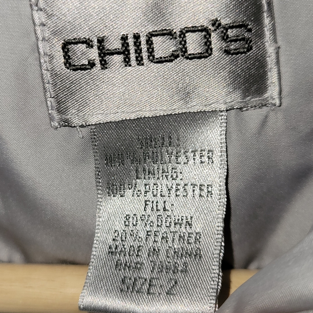 Chico's Women's Grey Puffer Jacket Size 2/Large - Picture 4 of 4
